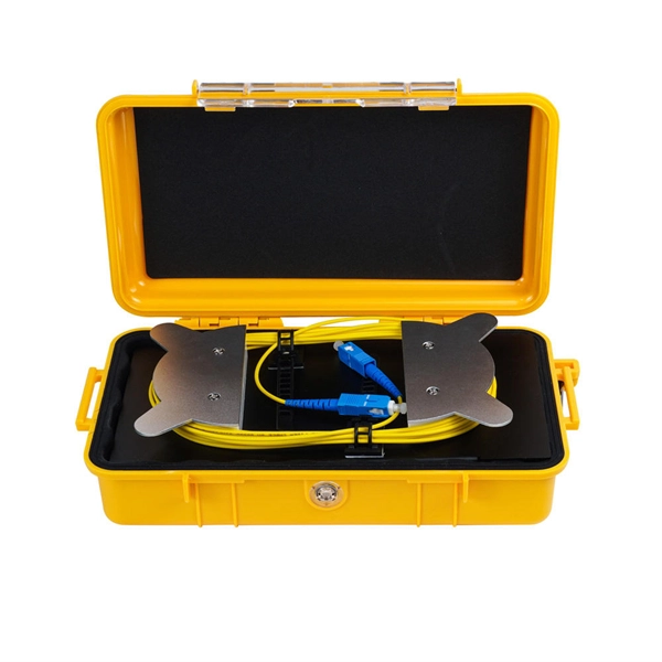 The main optical fiber can be separated from the pigtail fiber 